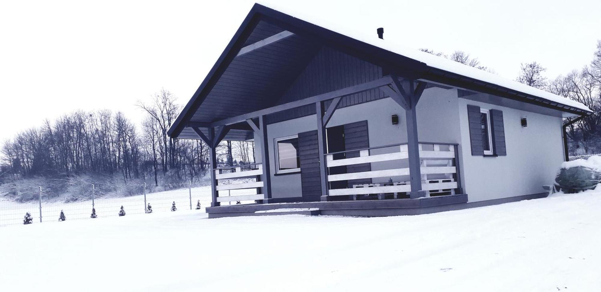 Domki Komfort Caloroczne ザトル 部屋 写真